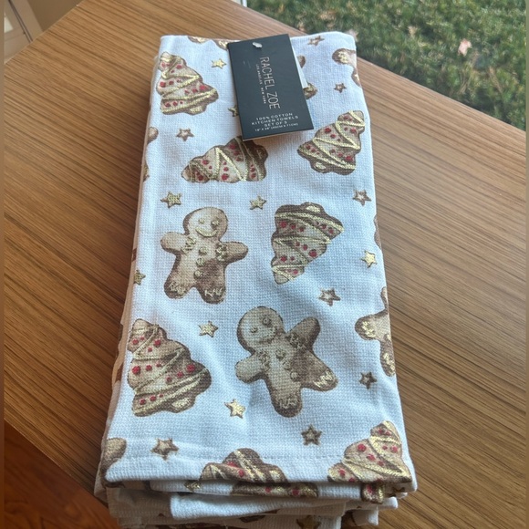 Rachel Zoe Other - Rachel Zoe Set of 3 Gingerbread Christmas Towels